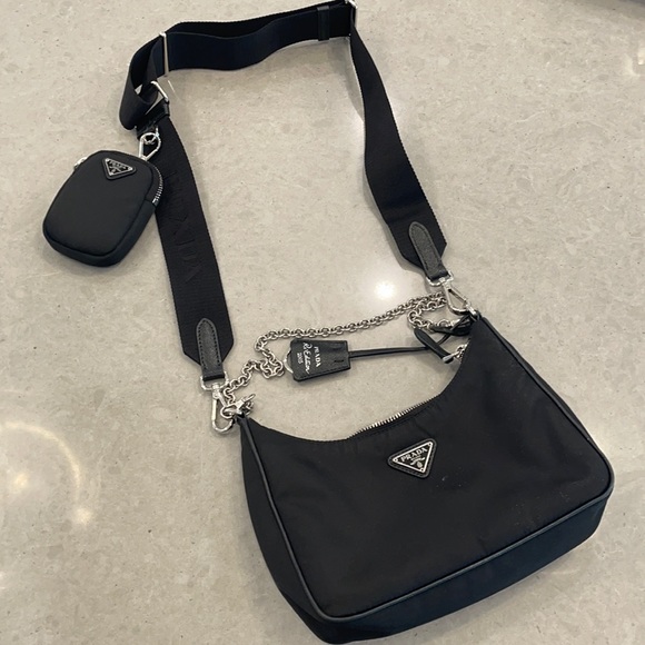 Prada Re-edition Black Crossbody Shoulder Bag - Picture 1 of 7